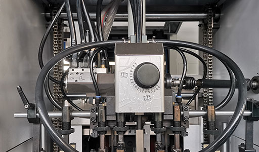 Deeply rooted in the new energy field, we safeguard industrial upgrading through technological innovation.